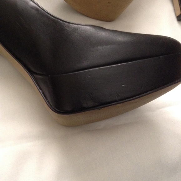 Enzo Angiolini Black Leather Platform Pumps - Picture 6 of 8